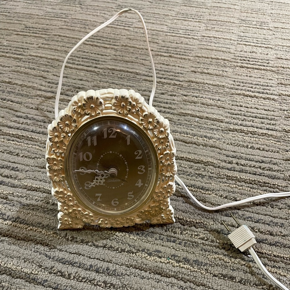 Sunbeam Vintage Clock